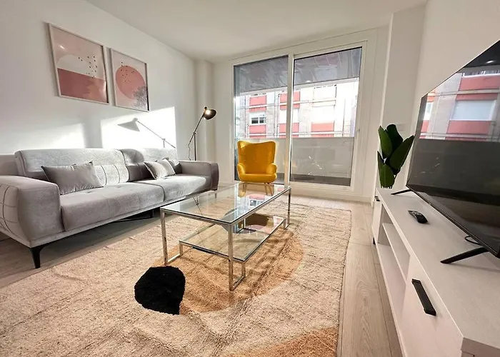 Jacinto Benavente 15, 3l Con Parking Gratis By Ybh Apartmán